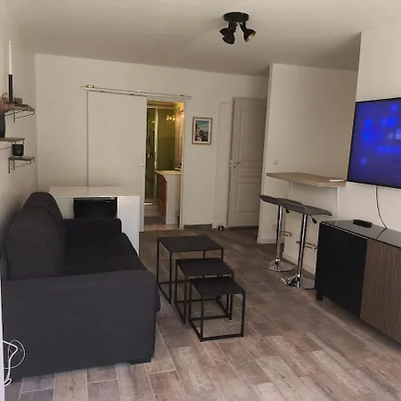 Home2Sea - Piscine, Jardin, Studio Cabine, 1 Canape Lit Convertible 2 Adultes, 1 Lit Superpose Triple 3 Enfants Ou Ados *