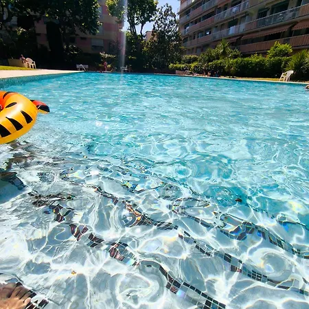 Home2sea - Piscine, Jardin, Cabine, 5 Couchages